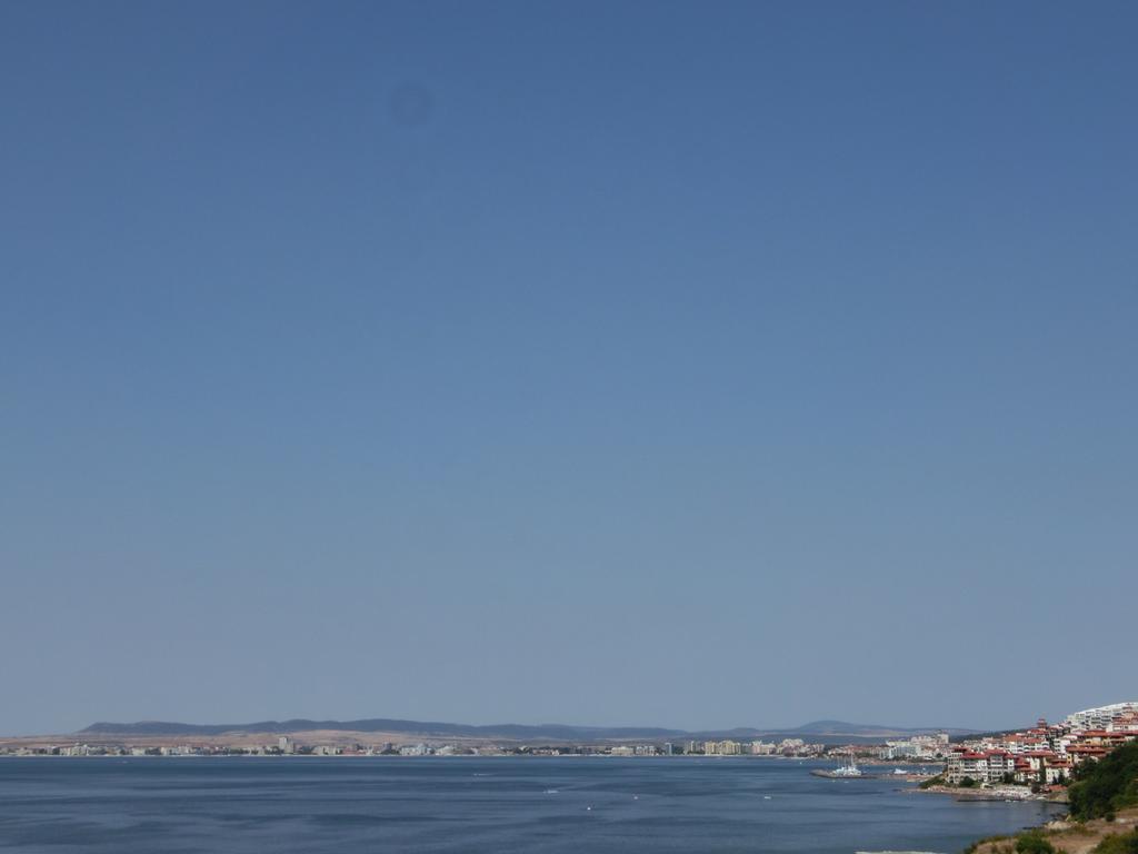 Panoramic Sea View Apartment Crown, Pools And Beach, Sveti Vlas Eksteriør bilde